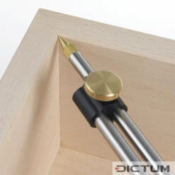 Règle à écartements Veritas -Outils Serie Boutique 703689 03 A WE 8 Veritas Abstandsma WZ jpg