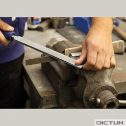 Lime Valtitan Glardon/Vallorbe, Plate Droite, Piqué 0, Longueur 150 Mm 3 Lime Valtitan Glardon/Vallorbe, Plate Droite, Piqué 0, Longueur 150 Mm -Outils Serie Boutique 704400M 01 A WE 8 Glardon Vallorbe Valtitan Flachstumpffeile WZ jpg c2