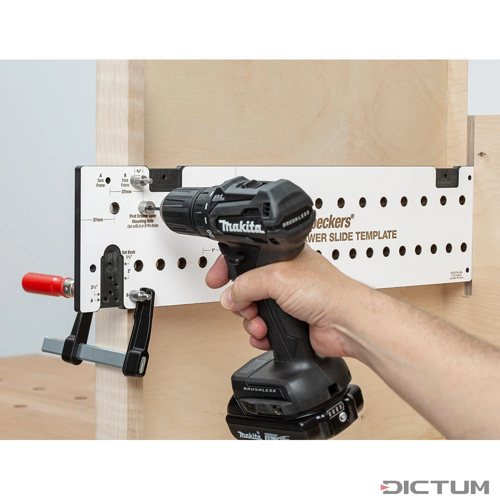 Gabarit De Perçage En Ligne Woodpeckers, Avec Foret Auto-centreur P. Charnières -Outils Serie Boutique 718509 04 A WE 8 Woodpeckers Lochreihenschablone inkl selbstzentrierendem Scharnierbohrer WZ jpg