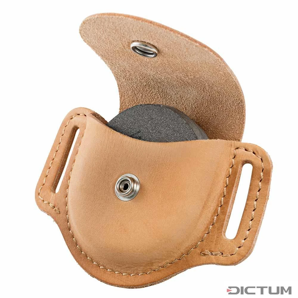 Pierre à aiguiser naturelle pour haches, incl. étui en cuir Pierre à Aiguiser Naturelle Pour Haches, Incl. étui En Cuir -Outils Serie Boutique